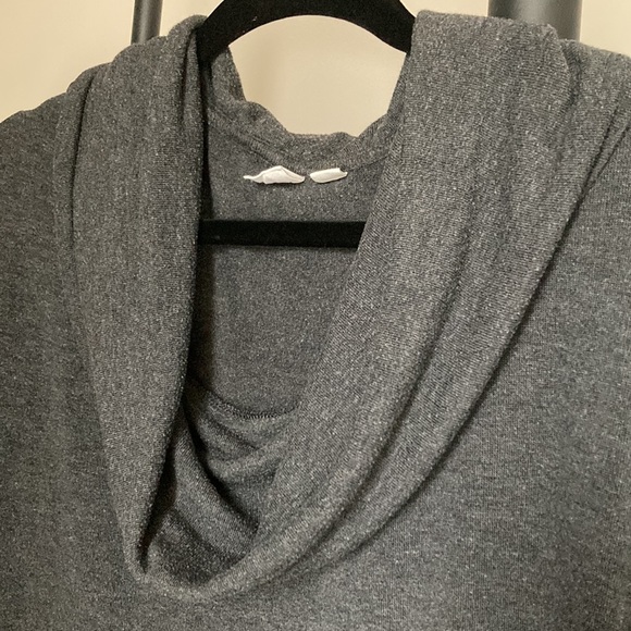 Slouchy dark gray sweater. Size Small. - Picture 4 of 6